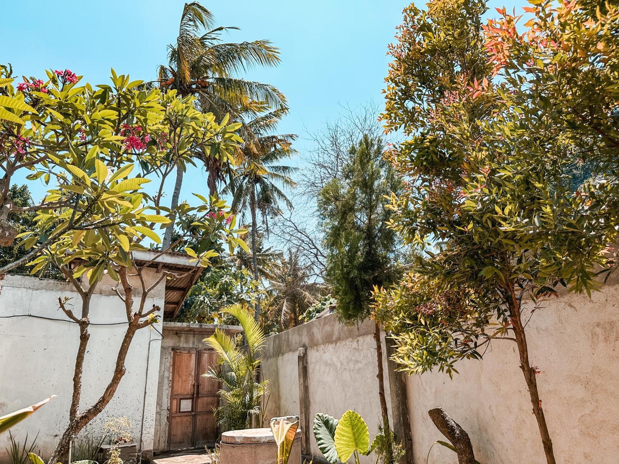 Happy Village Gili Air Exterior foto